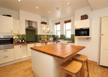 3 Bedrooms Terraced house for sale in Vicarage Park, Plumstead SE18
