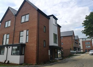 4 Bedroom Town house for rent