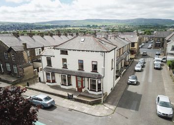 4 Bedroom End terrace house for sale