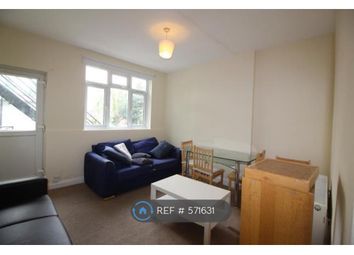 2 Bedrooms Flat to rent in Chingford Mount Road, London E4