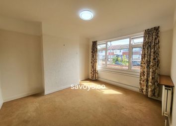 Thumbnail Flat to rent in Lynmouth Avenue, Morden