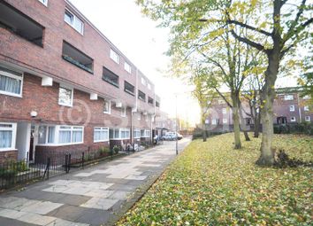 Thumbnail 3 bed flat to rent in Holland Walk, London