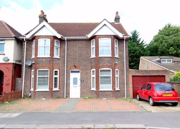 Thumbnail 7 bed detached house for sale in Blundell Road, Luton