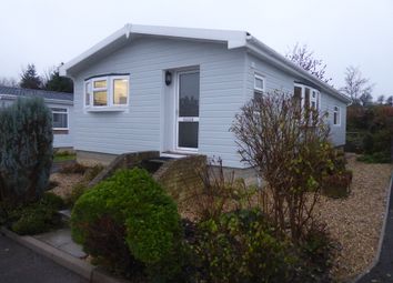 Thumbnail 2 bed mobile/park home for sale in Mayfield Park, Cheltenham Road, Cirencester, Gloucestershire