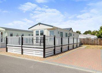 Thumbnail 2 bedroom mobile/park home for sale in Melville Road, Southsea, Hampshire