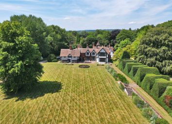 Thumbnail Detached house for sale in Vicarage Road, Yalding, Maidstone, Kent