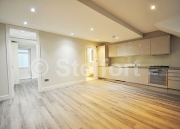 3 Bedrooms Flat to rent in Hornsey Road, Holloway, Islington, London N19