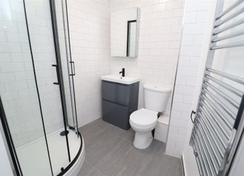Thumbnail Flat to rent in Lower Road, London