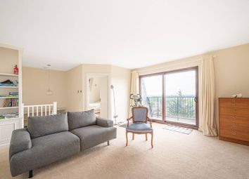 Thumbnail 3 bedroom flat for sale in Parliament Hill, Hampstead, London
