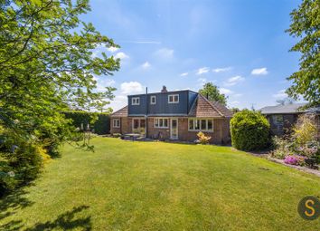 Thumbnail Detached house for sale in Osborne Way, Wigginton, Tring