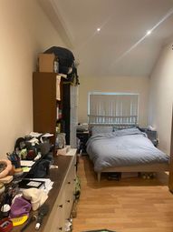 Thumbnail Studio to rent in High Street, London