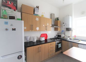 Thumbnail Flat to rent in Bramcote Grove, London