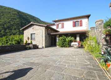 Thumbnail 4 bed detached house for sale in Massa-Carrara, Fivizzano, Italy