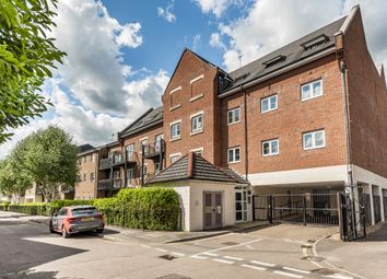 Thumbnail Flat to rent in Millennium Wharf, Wharf Lane, Rickmansworth