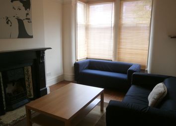 Thumbnail Room to rent in Mexborough Drive, Leeds