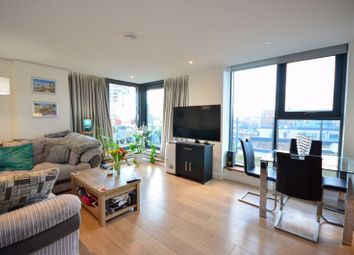 Thumbnail 1 bed flat for sale in Waterside Way, London