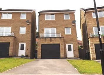Thumbnail Town house to rent in Grenoside Grange Close, Sheffield