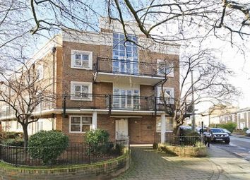 1 Bedrooms Flat to rent in Carna Court, Richmond TW9
