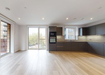 Thumbnail Flat to rent in 2, New Lion Way, London