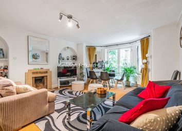 Thumbnail 1 bed flat to rent in Belsize Park, London
