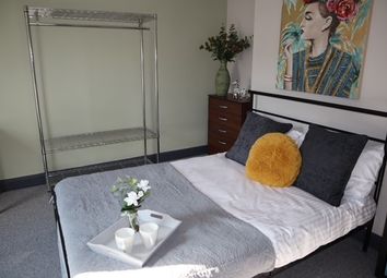 Thumbnail Room to rent in York Street, Derby