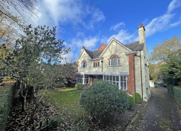 Thumbnail Property to rent in Langcliffe Avenue, Harrogate