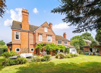 Thumbnail Detached house to rent in Oakwood Road, Orpington