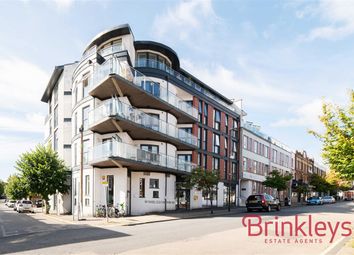 Thumbnail 2 bed flat for sale in Arthur Road, London