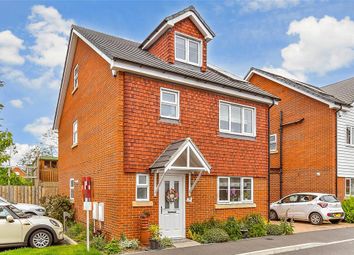 Thumbnail Town house for sale in Quiet Waters Close, Angmering, West Sussex