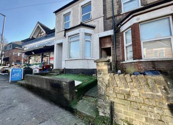 Thumbnail Block of flats for sale in Dallow Road, Luton