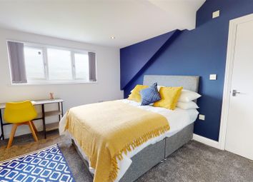 Thumbnail Room to rent in Kirkgate, Shipley