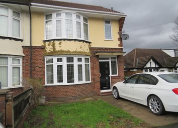 3 Bedrooms Semi-detached house for sale in Blundell Road, Luton LU3