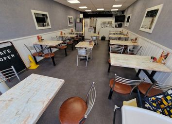 Thumbnail Restaurant/cafe for sale in Full Cafe, Westcliff-On-Sea