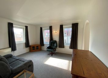 Thumbnail 2 bed flat to rent in Phoenix House, Hull