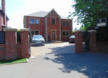 Thumbnail Detached house for sale in Tandle Hill Road, Royton