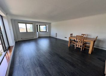 Thumbnail Flat to rent in Cumberland Mills Square, London