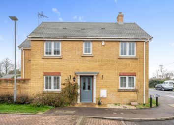 Thumbnail 3 bedroom detached house for sale in Gilpin Court, Hockliffe, Leighton Buzzard, Bedfordshire