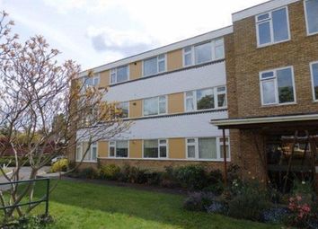 Thumbnail 3 bed flat to rent in Avenue Road, Epsom
