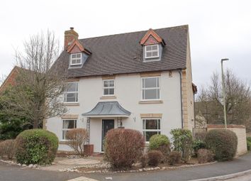 Thumbnail 4 bed detached house to rent in Reedmace Road, Bicester