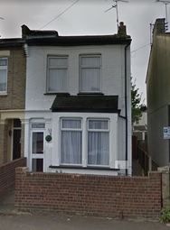 Thumbnail Semi-detached house to rent in St. Anns Road, Southend-On-Sea