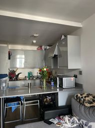 Thumbnail Flat to rent in 12-14 Sydenham Rd, Croydon