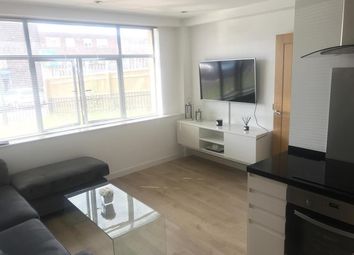 Thumbnail Flat to rent in Wolsey Road, Hemel Hempstead, Hemel Hempstead, Hertfordshire