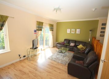 4 Bedroom Semi-detached house for rent