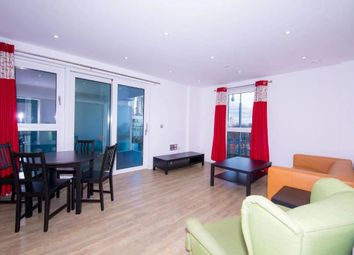 Thumbnail Flat to rent in Rm/Flat 11 Bach House, London