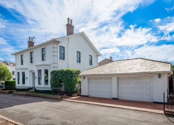 Thumbnail Detached house for sale in Beauchamp Avenue, Leamington Spa, Warwickshire