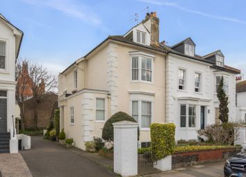 2 Bedroom Maisonette for sale
