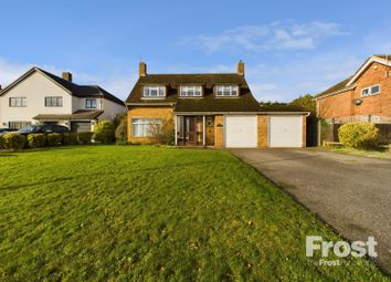 Thumbnail 3 bed detached house to rent in The Fairway, Burnham, Bucks