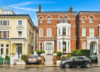 Thumbnail 4 bed flat to rent in Lambolle Road, London