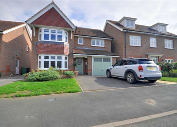 4 Bedrooms Detached house for sale in Earls Court Way, Worcester WR2