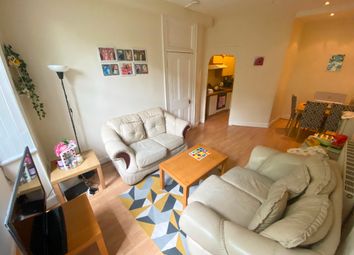 Thumbnail 1 bed flat to rent in Gibson Terrace, Fountainbridge, Edinburgh